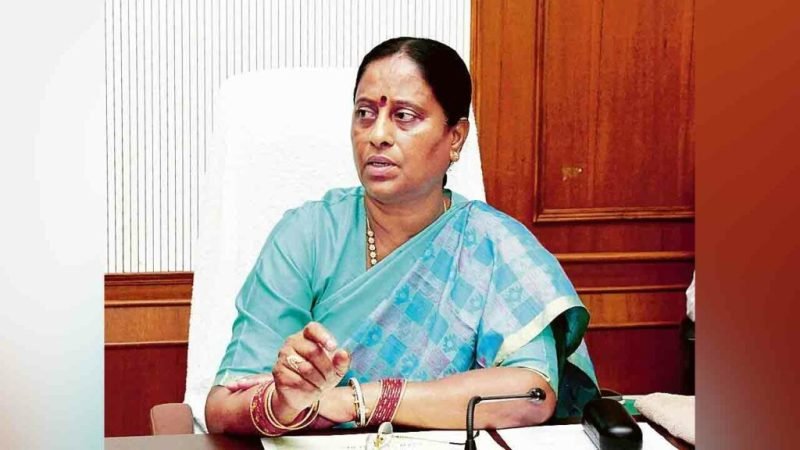 Konda Surekha urges continuous efforts to promote green initiatives: Konda Surekha