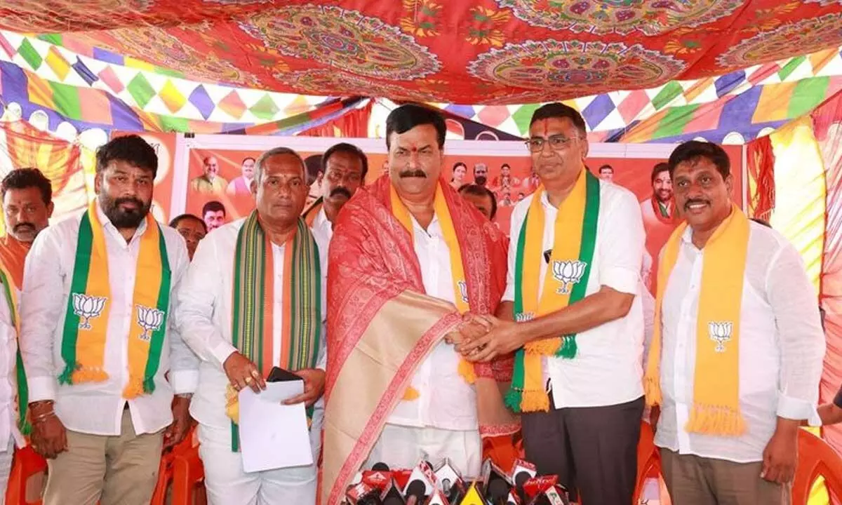 BJP leaders seek support for upcoming elections