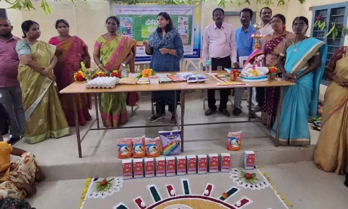 District Collector Tripati Advises Bloodless Checkup for Pregnant Women to Ensure Good Nutrition