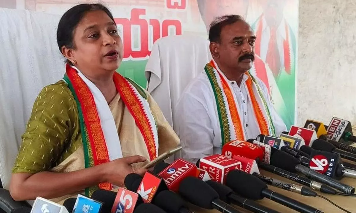 Educationist Sunitha from Warangal seeks Congress ticket