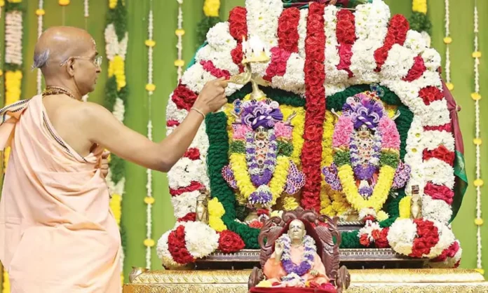 Hare Krishna Golden Temple Shines Brightly on Gaura Purnima