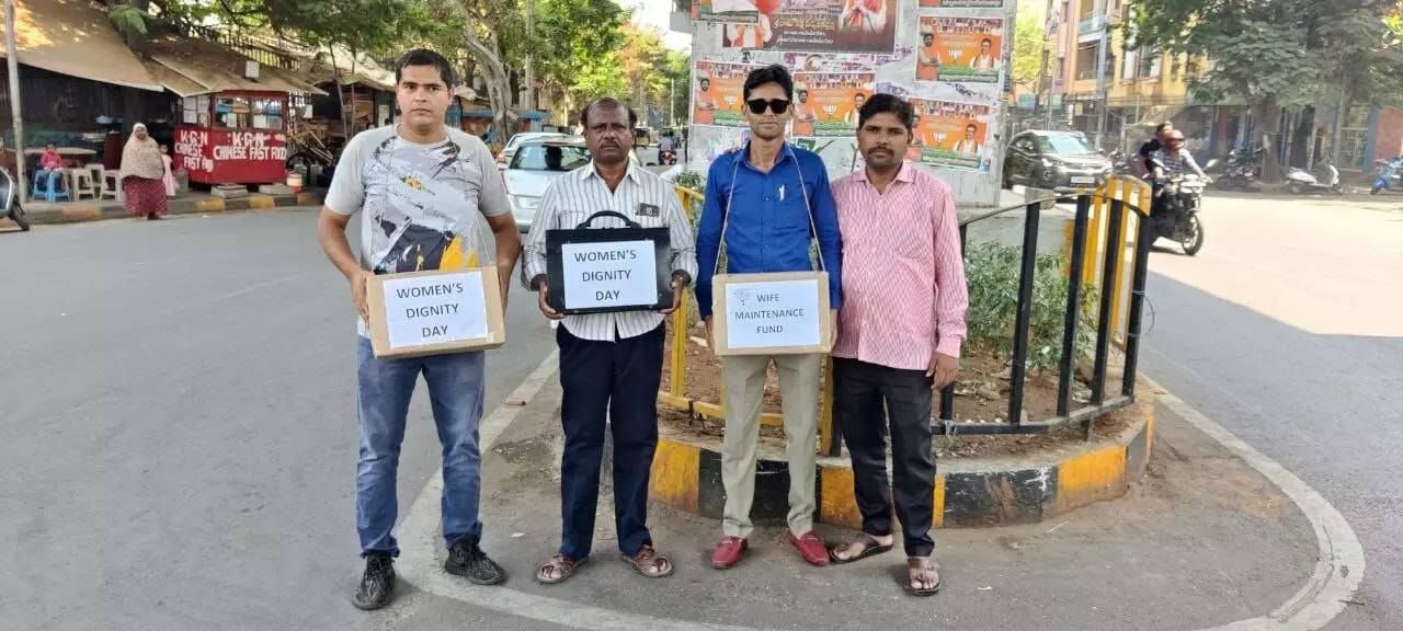 Members of SIF Hyderabad commemorate Women's Dignity Day