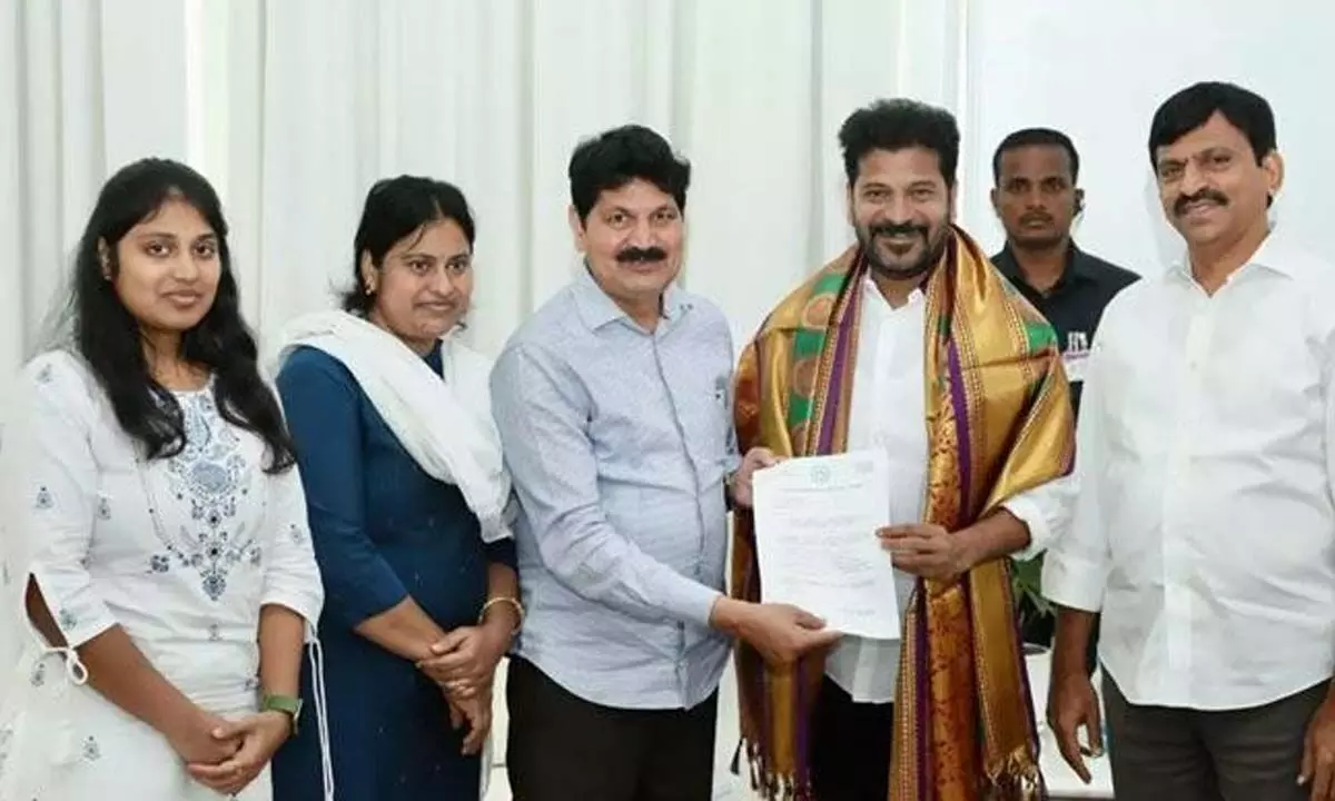 MLA Tellam Venkatarao of BRS meets with CM Revanth Reddy to discuss development concerns