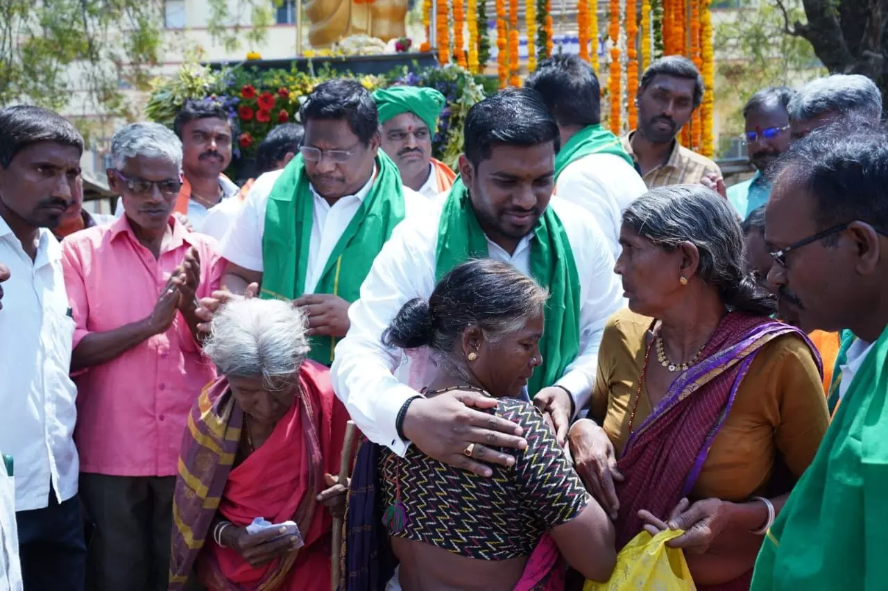 BJP candidate Potuganti Bharath Prasad aids elderly women without pensions