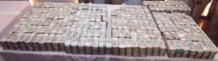 Election Commission confiscates cash, alcohol, and jewelry valued at Rs 34 crore in Amaravati for violating poll code