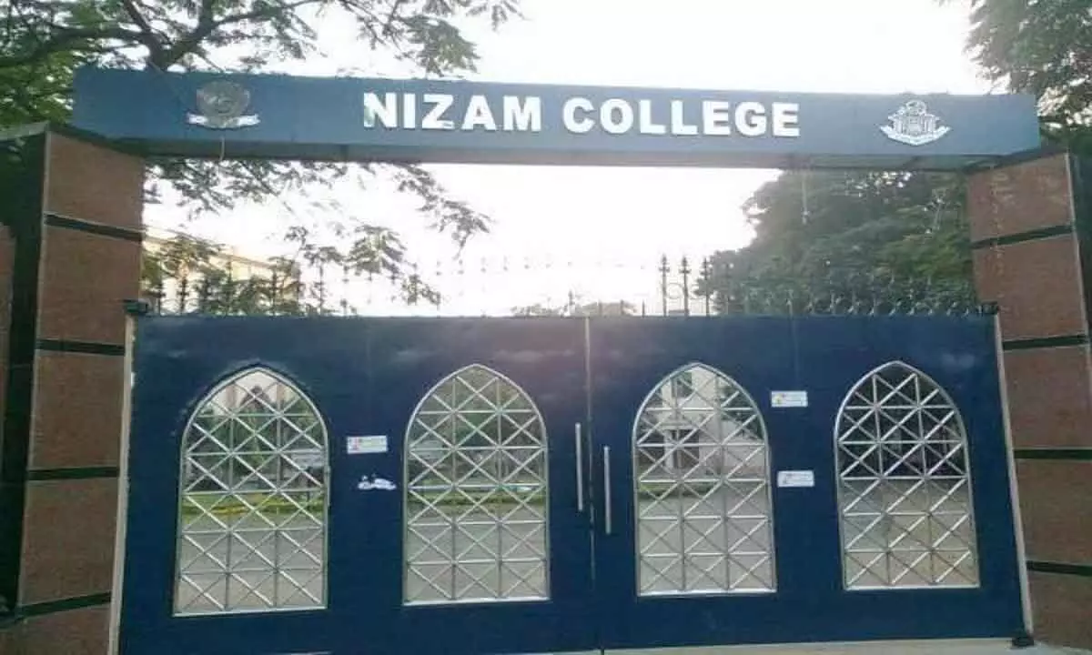 Famous Alumni of Nizam College on Display