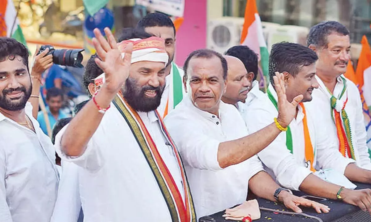 Uttam pledges to achieve victory in 'Mission Telangana 15'