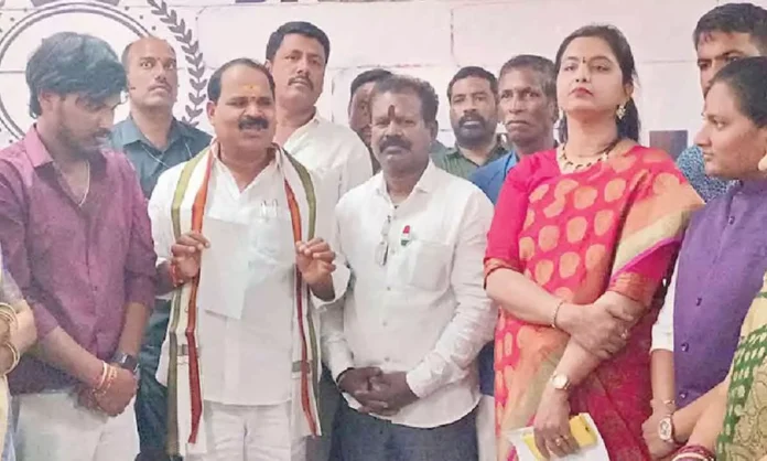 Veerlapalli Shankar, MLA, inaugurates dance academy in Rangareddy