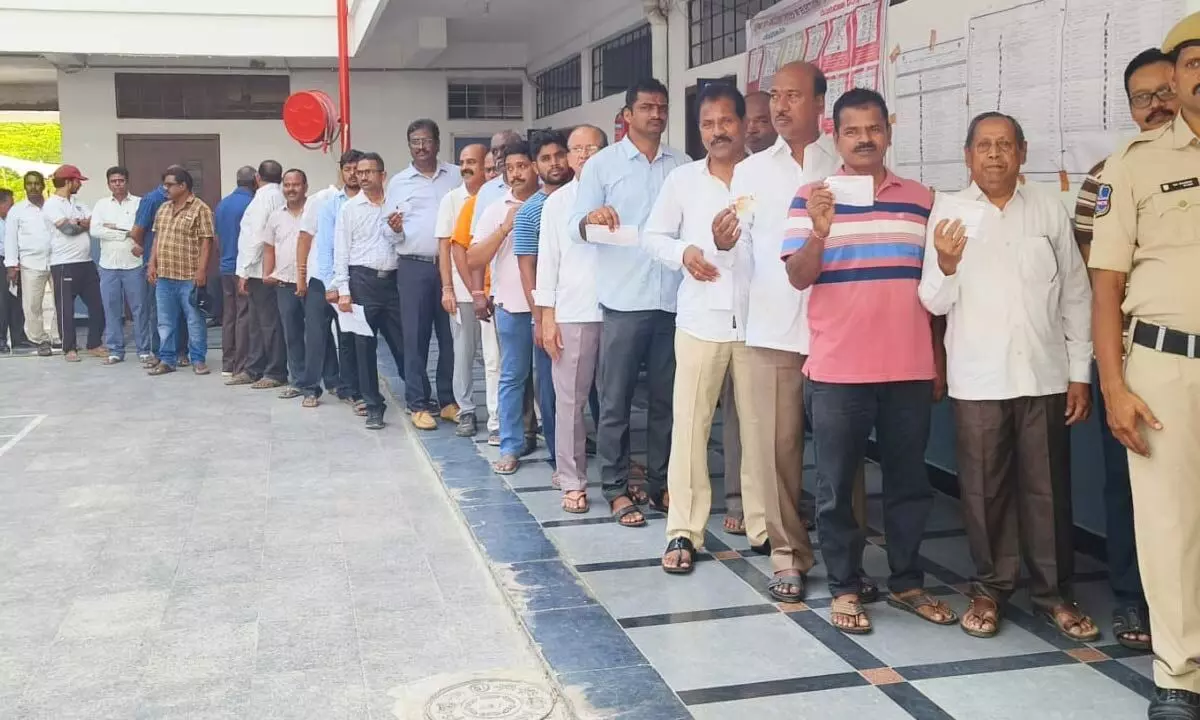 31.99% voter turnout in Warangal by noon