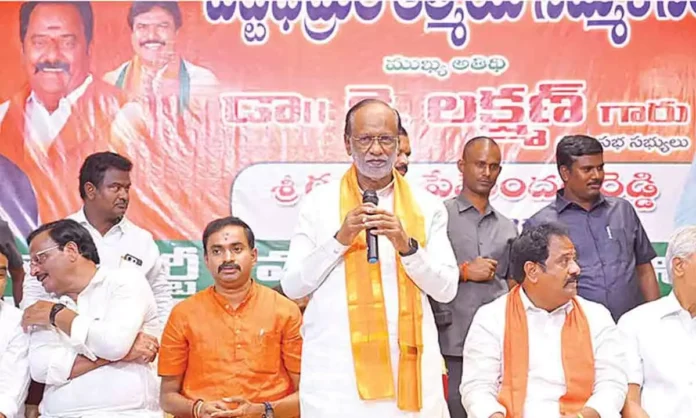 BJP candidate in Warangal receives campaign support from Laxman