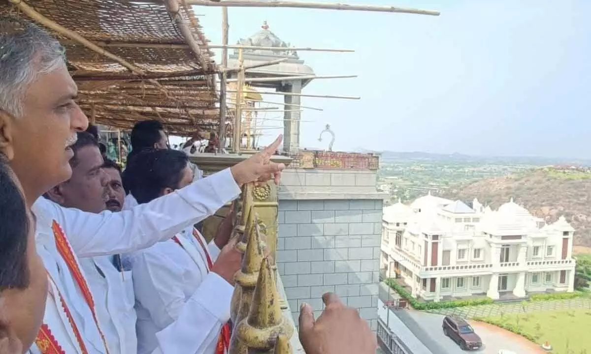 Harish Rao, Former Minister, makes a visit to the Yadadri shrine