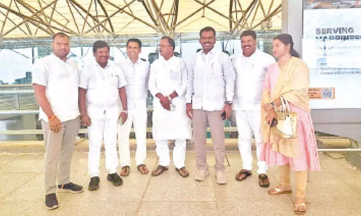 Leaders and MLAs head to Rae Bareli