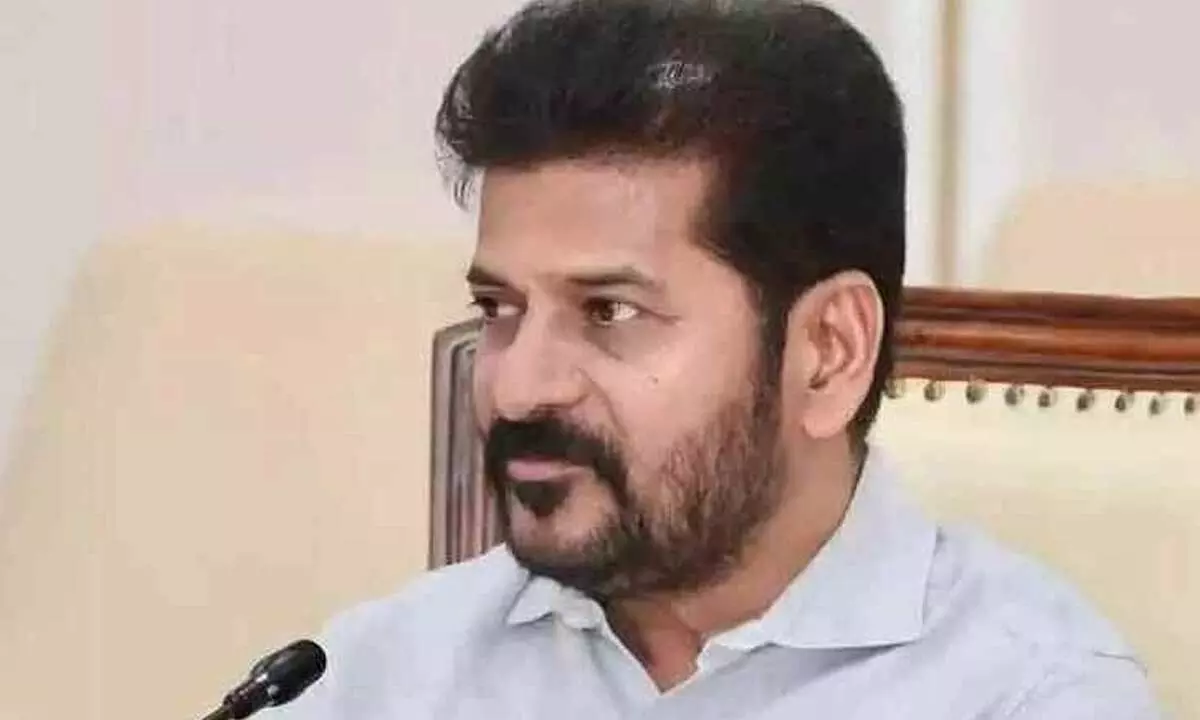 Revanth Reddy demands investigation into worker's death caused by wall collapse