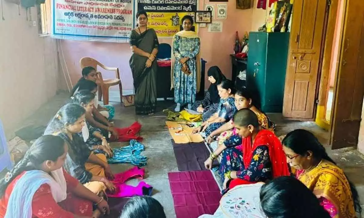 Women in Ramagundam encouraged to strive for financial independence