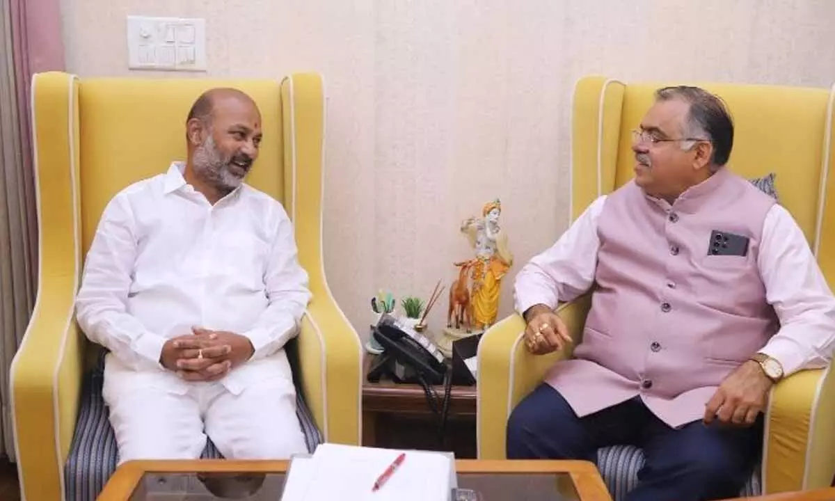 Chugh and Bandi talk strategies to strengthen BJP in Telangana