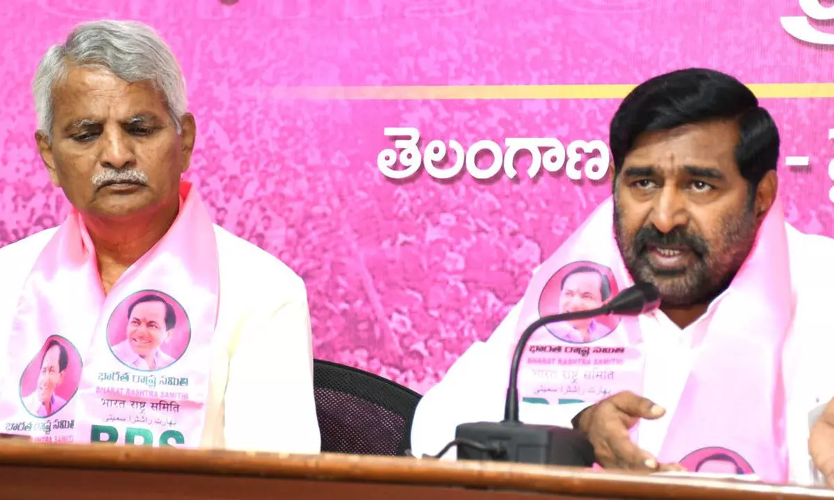 Jagadish Reddy accuses Cabinet panel of deceiving farmers