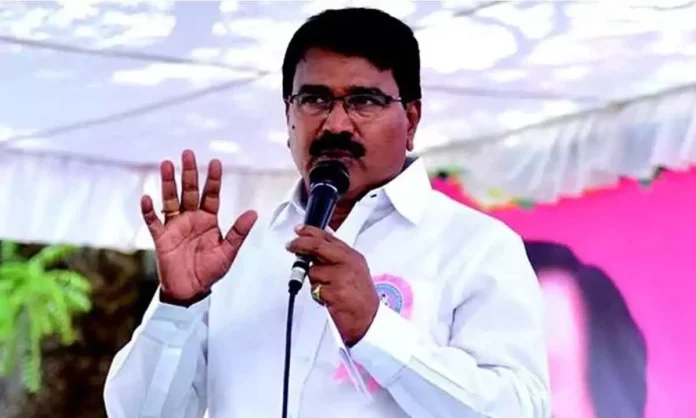 Singireddy alleges that CM is corrupting political culture