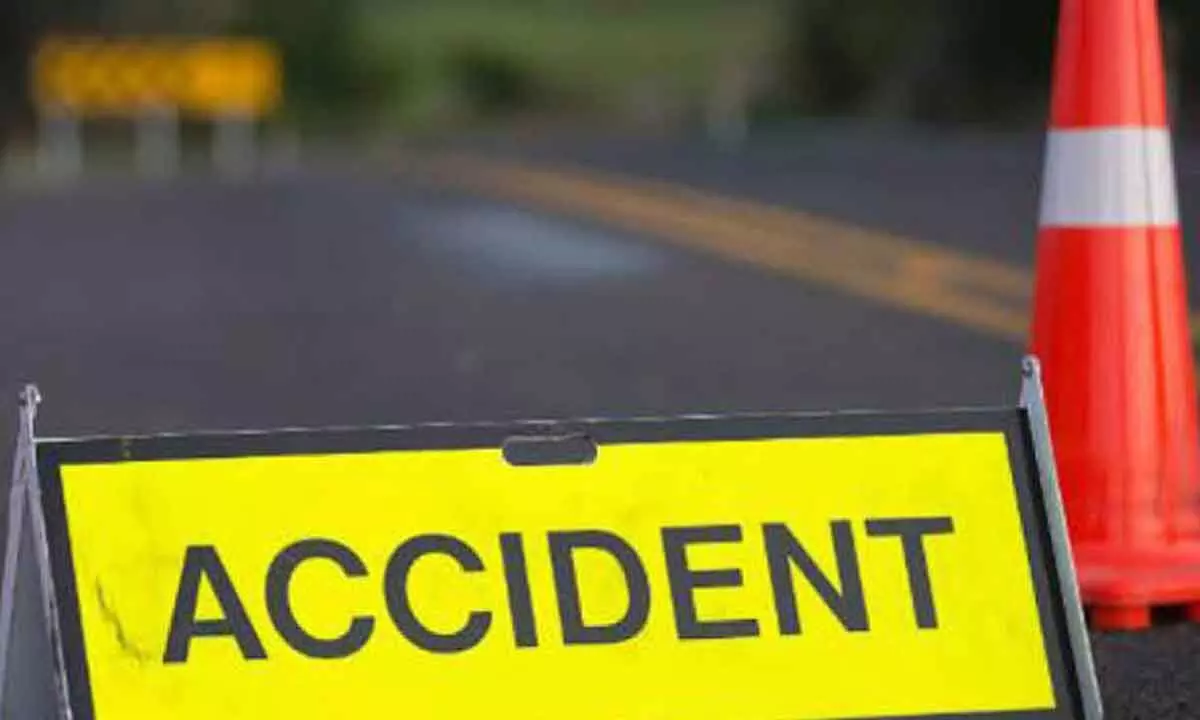 Accident in Kamareddy leaves one dead and six injured