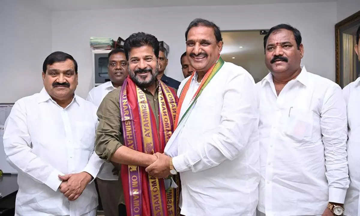 Congress gains two more BRS MLAs