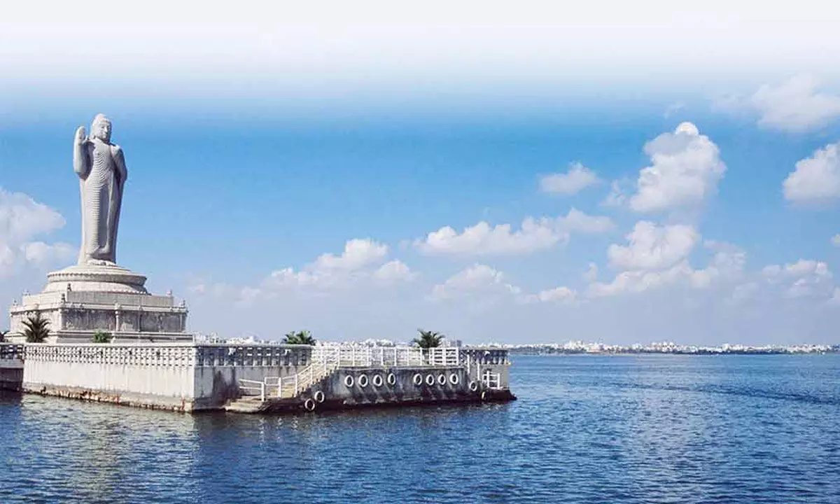 Full Capacity Reached at Hussain Sagar Reservoir in Hyderabad as Low-Lying Areas Put on Alert due to Heavy Rains