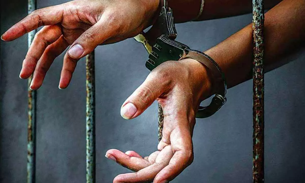 Man arrested for wife's murder in Hyderabad