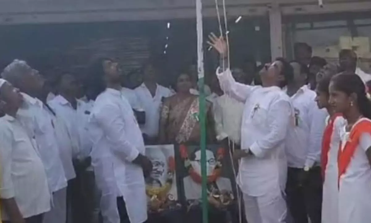 Aija Town Congress Leader C. Madhu Kumar Raises National Flag on 78th Independence Day