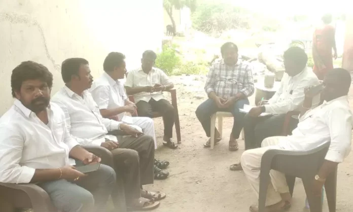 All-Party Committee Leaders Visit Durga Nagar School in Ieeza Municipality, Expose Critical Issues