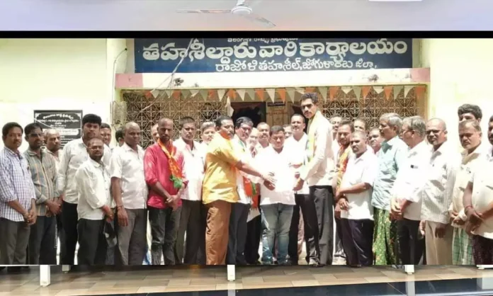 BJP District President S. Ramachandra Reddy Urges Swift Payment of Weavers' Thrift Fund Arrears