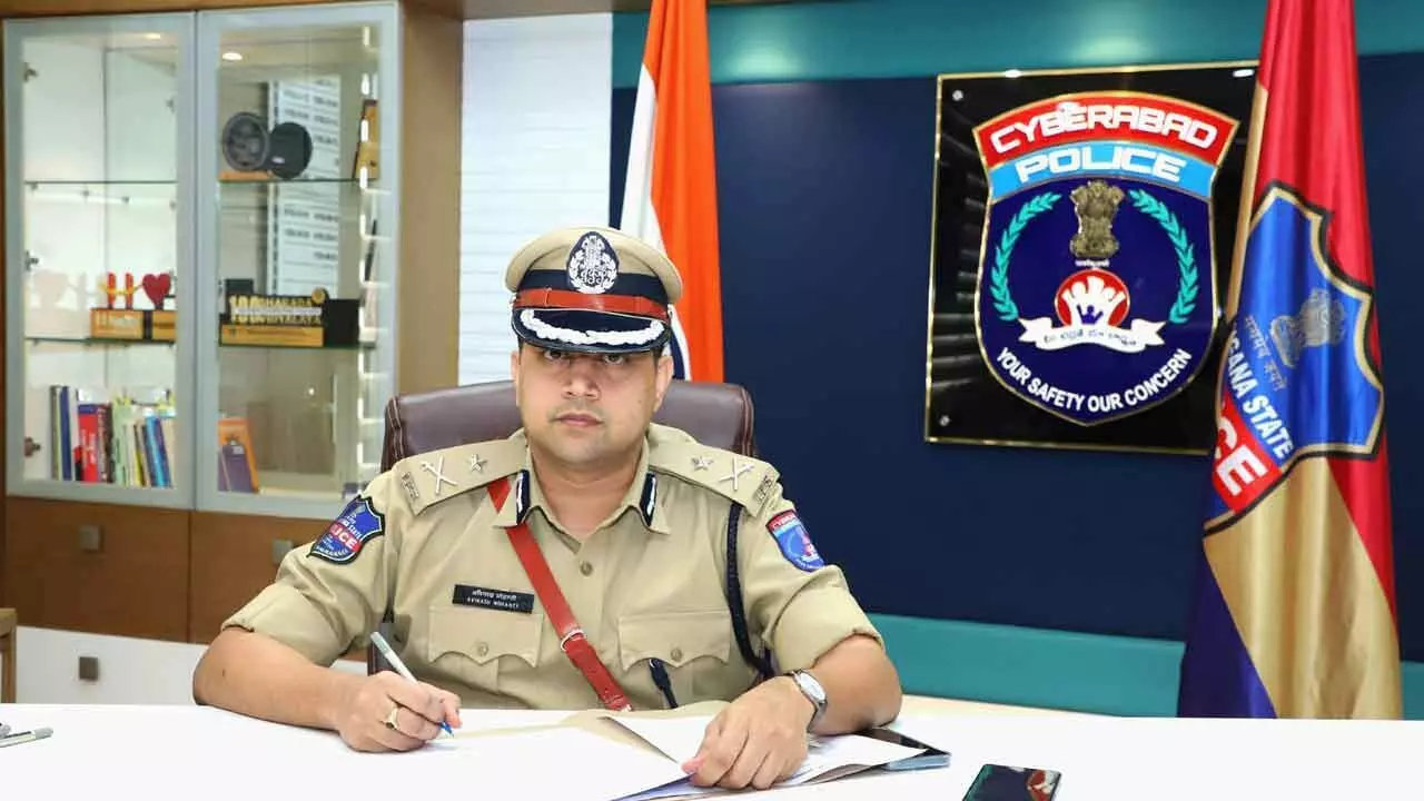 Cyberabad Police Commissioner Honors Officers for Outstanding Performance