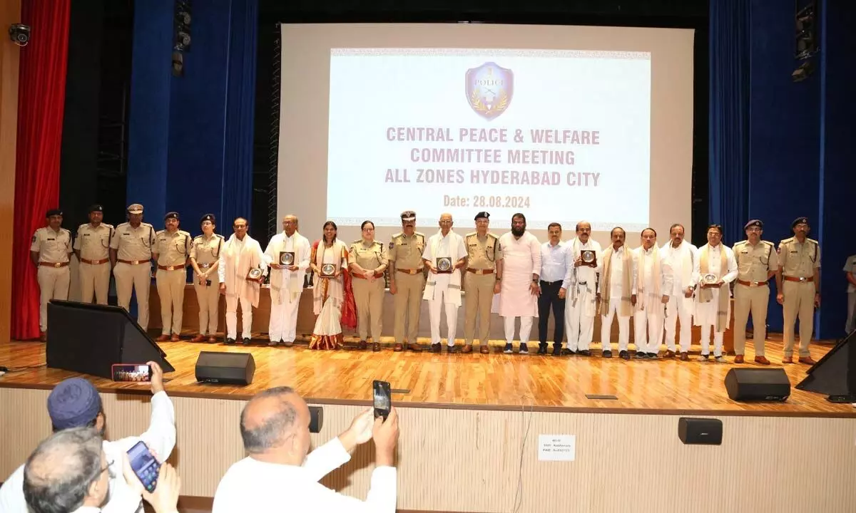 Hyderabad Police Commissioner Holds Meeting with Central Peace and Welfare Committee on Ganesh Chaturthi Preparations