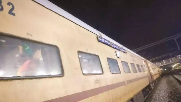 Smoke Detected in AC Coach of Bengaluru Superfast Train