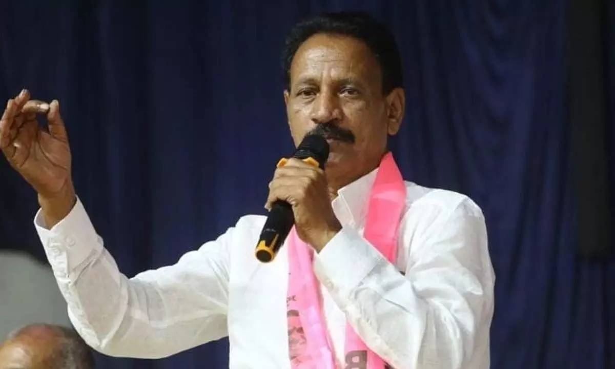 TRS Leader Nagaradoddi Venkat Ramulu Condemns MLA Danam Nagender's Inappropriate Comments in Assembly