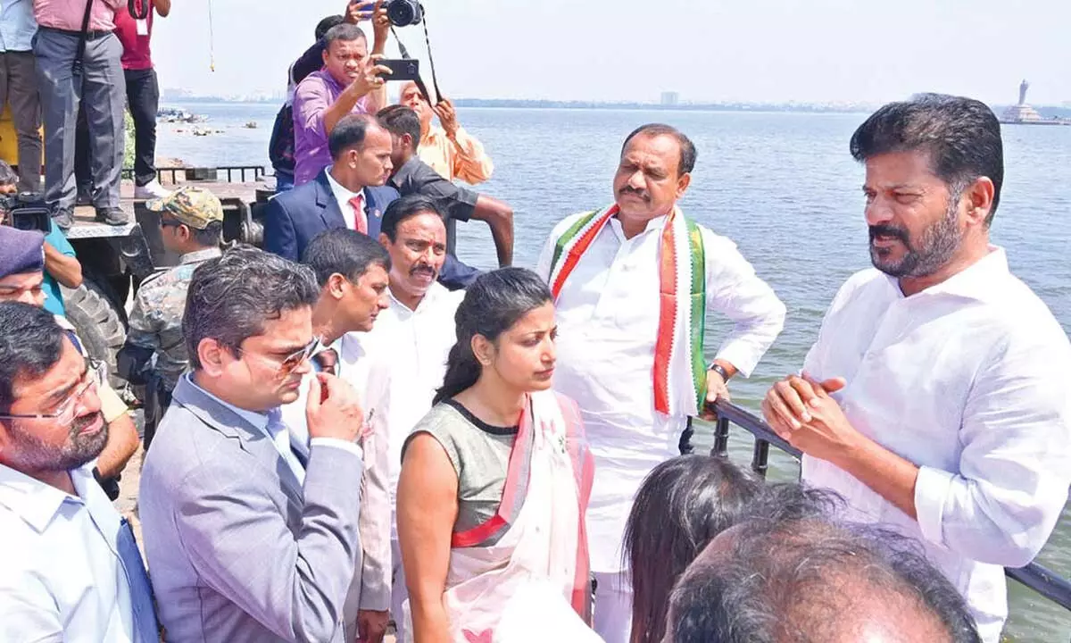 CM Revanth Reddy Attends Bada Ganesh Immersion Ceremony