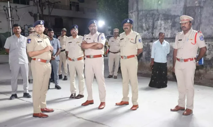 Collective Efforts Lead to Peaceful Ganesh Immersion: Cyberabad Police Commissioner