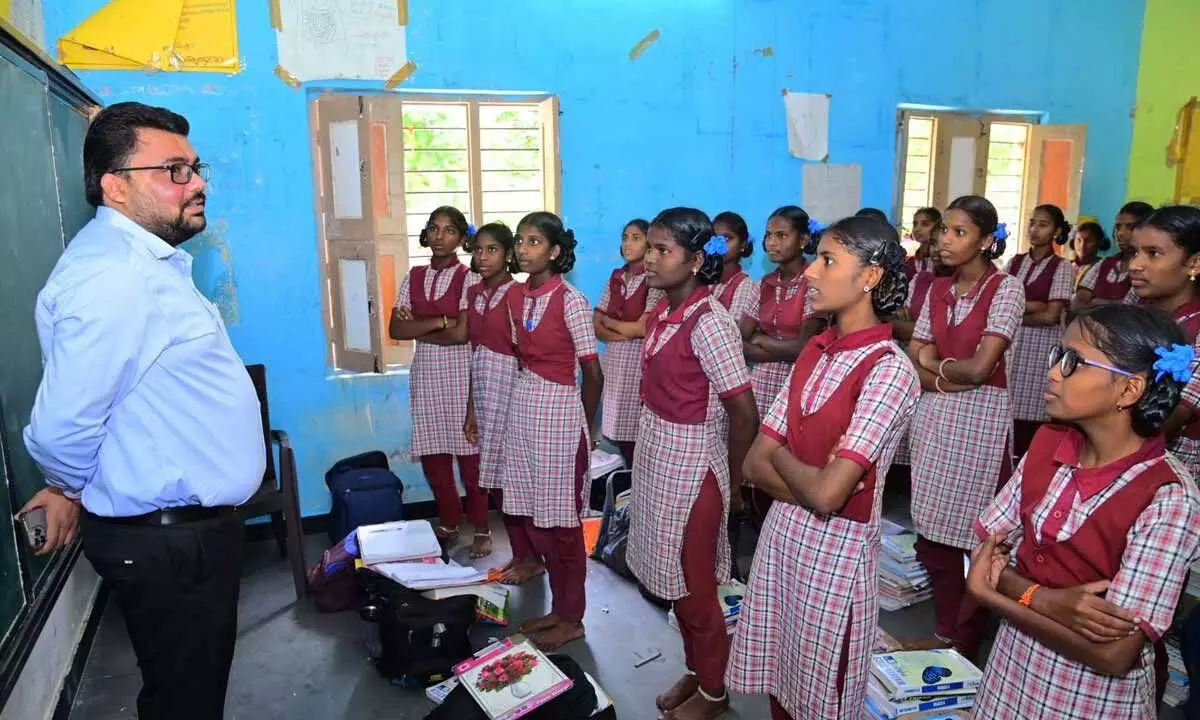 District Collector Badavath Santosh Conducts Inspection at Kasturba Gandhi Girls School