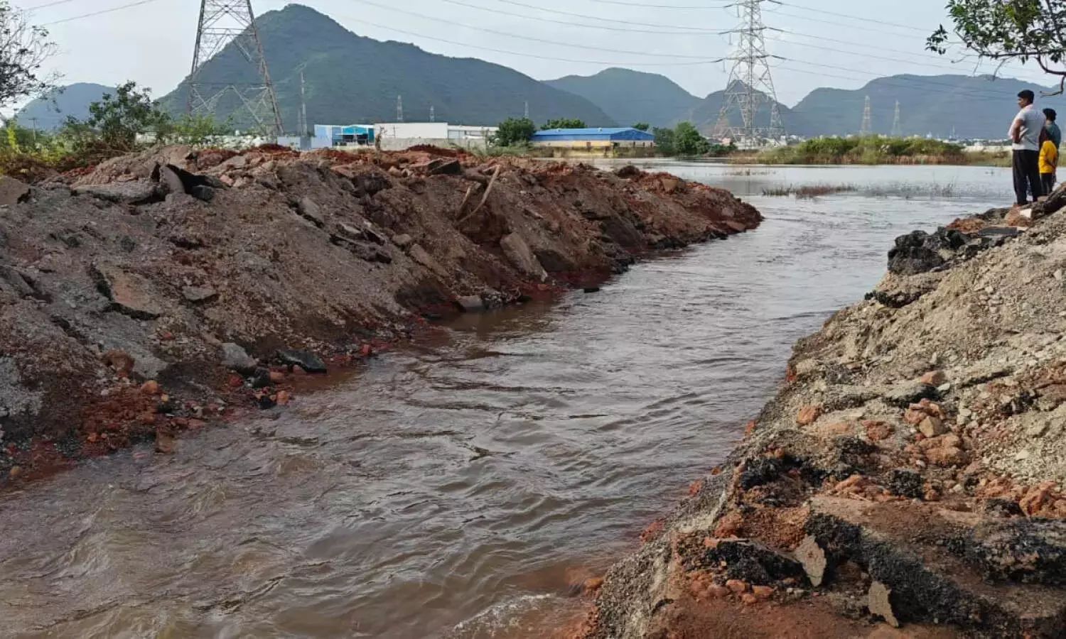 False flood rumours trigger panic in Vijayawada, authorities respond