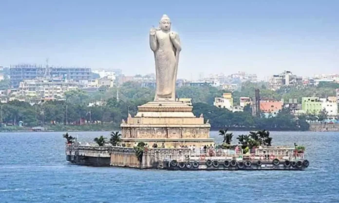 HYDRA to Remove Unauthorized Structures at Hussain Sagar Lake