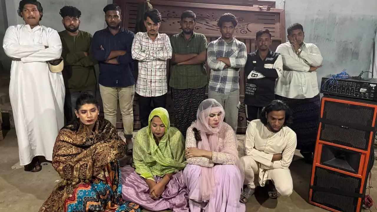 Police Raid Illegal Mujra Party in Bandlaguda, 12 Taken into Custody