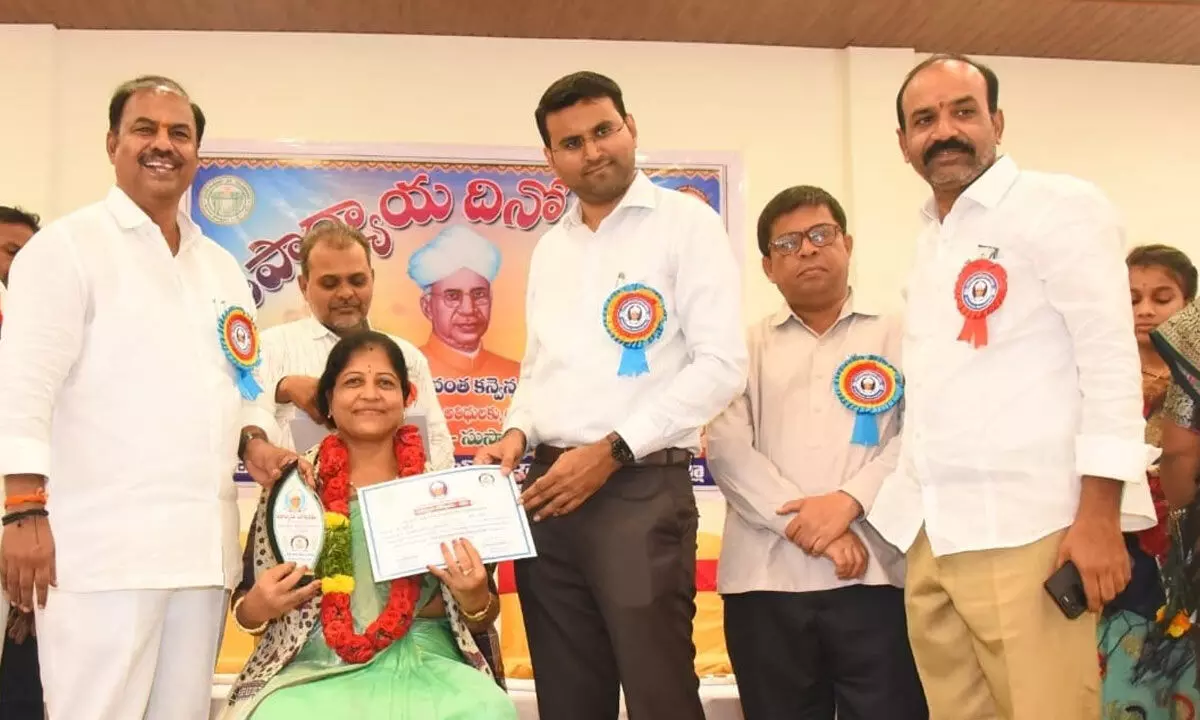 Teachers' Day Celebrations Take Place in Jogulamba Gadwal District