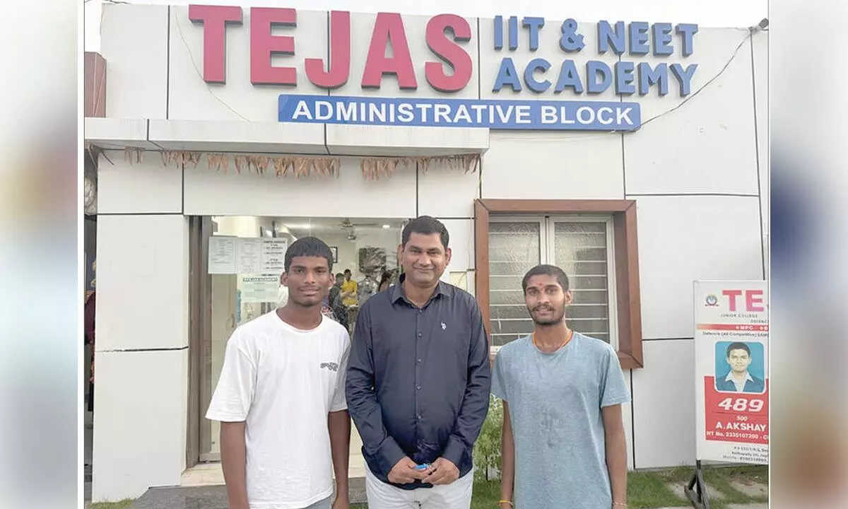 Tejas Jr College Students Chosen for Junior Athletics Tournament