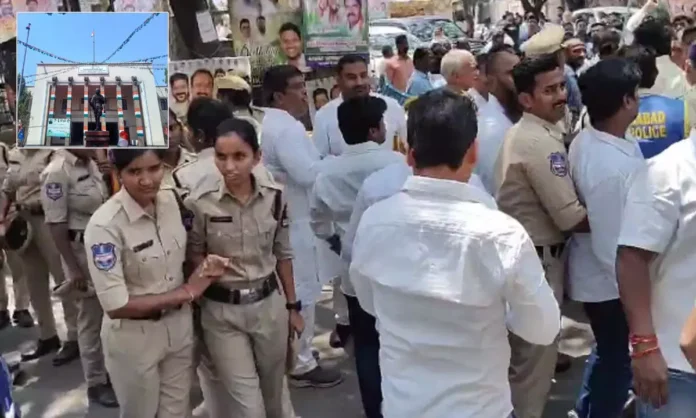 Tensions Flare at Gandhi Bhavan as Congress Workers Try to Burn Modi Effigy