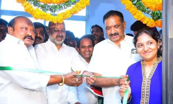 Union Minister Bandi inaugurates new hospital facility