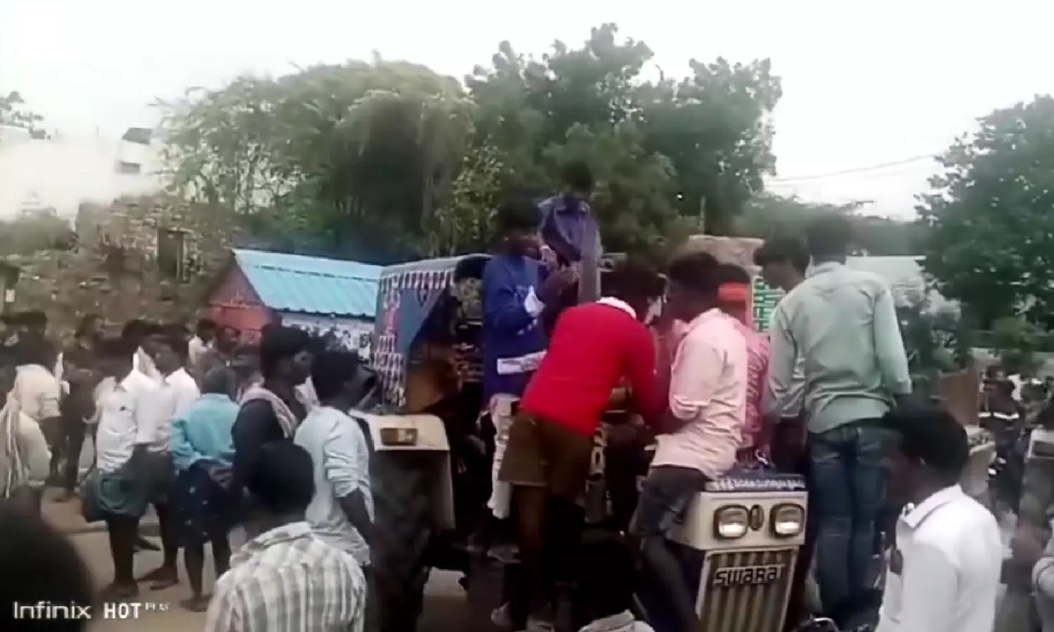 Villagers in Anantapur District Stage Roadside Protest Demanding Drinking Water