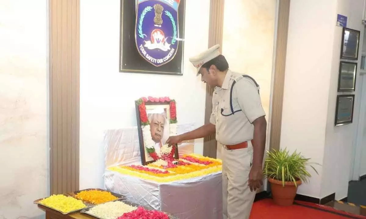 Cyberabad CPO Hosts Celebration for Former Union Minister G. Venkatswamy's Jayanthi