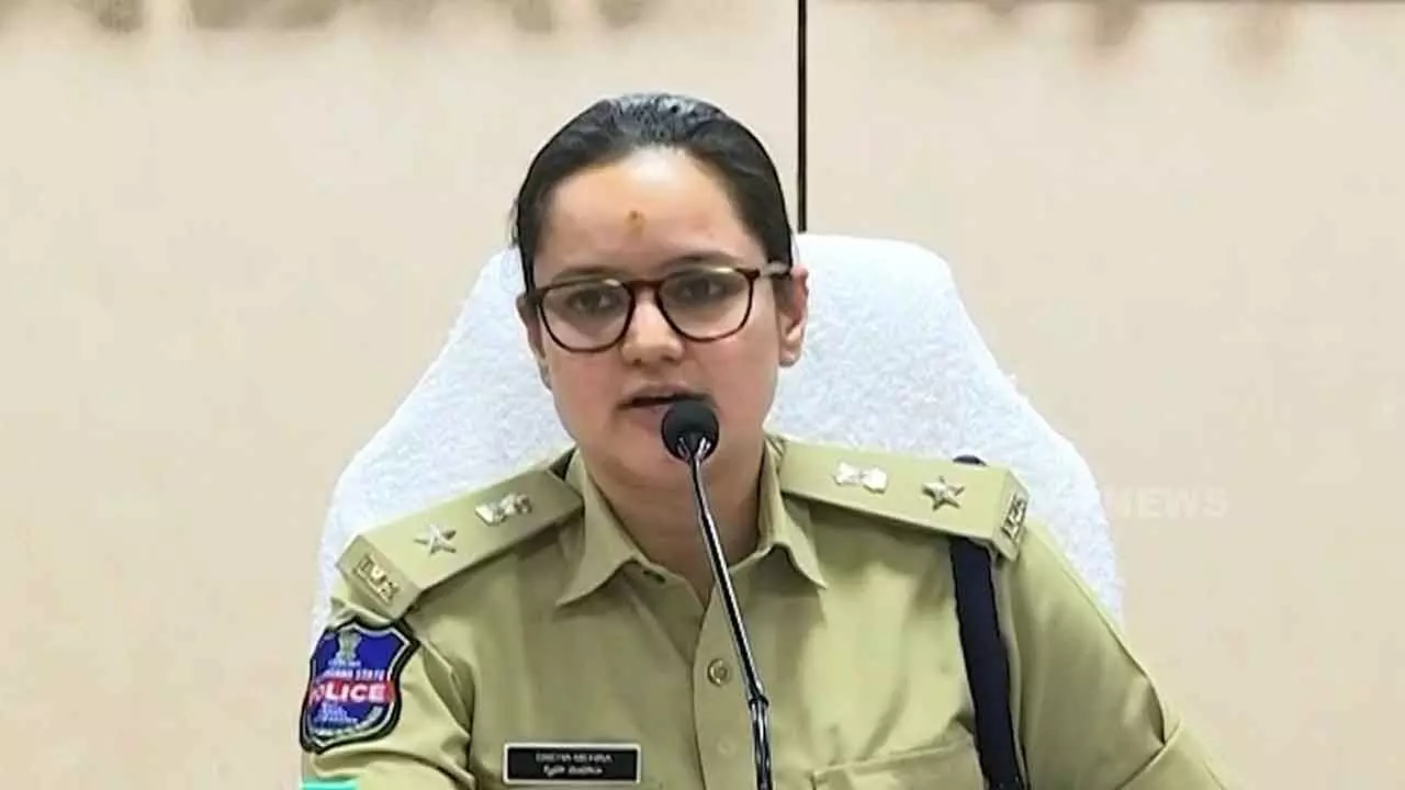 DCP Sneha Mehra conducts meeting with fireworks vendors