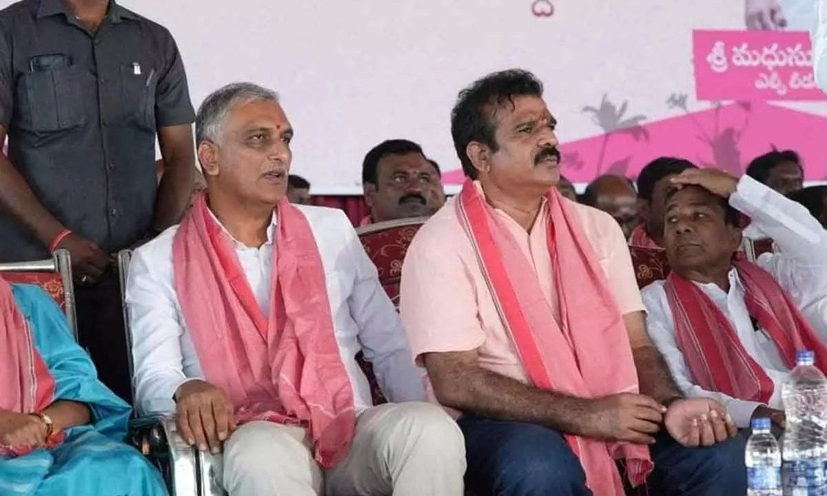 Harish Rao Honors Late Leaders at Alai Balai Event in Sangareddy