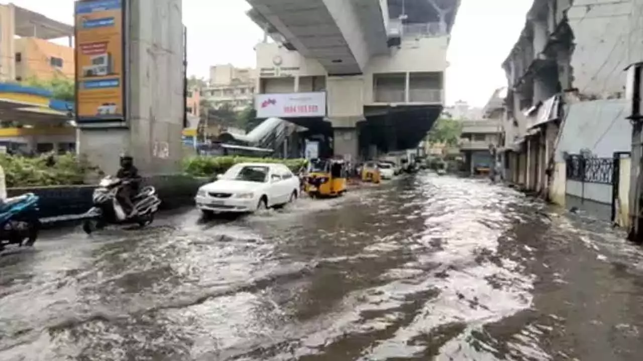 Heavy Rains Batter Multiple Areas in Hyderabad