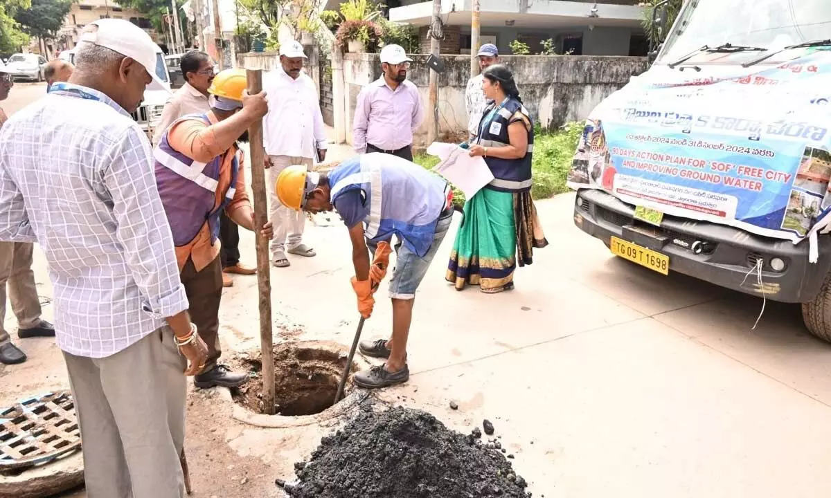 HMWSSB Managing Director inspects sewage overflow sites in the city