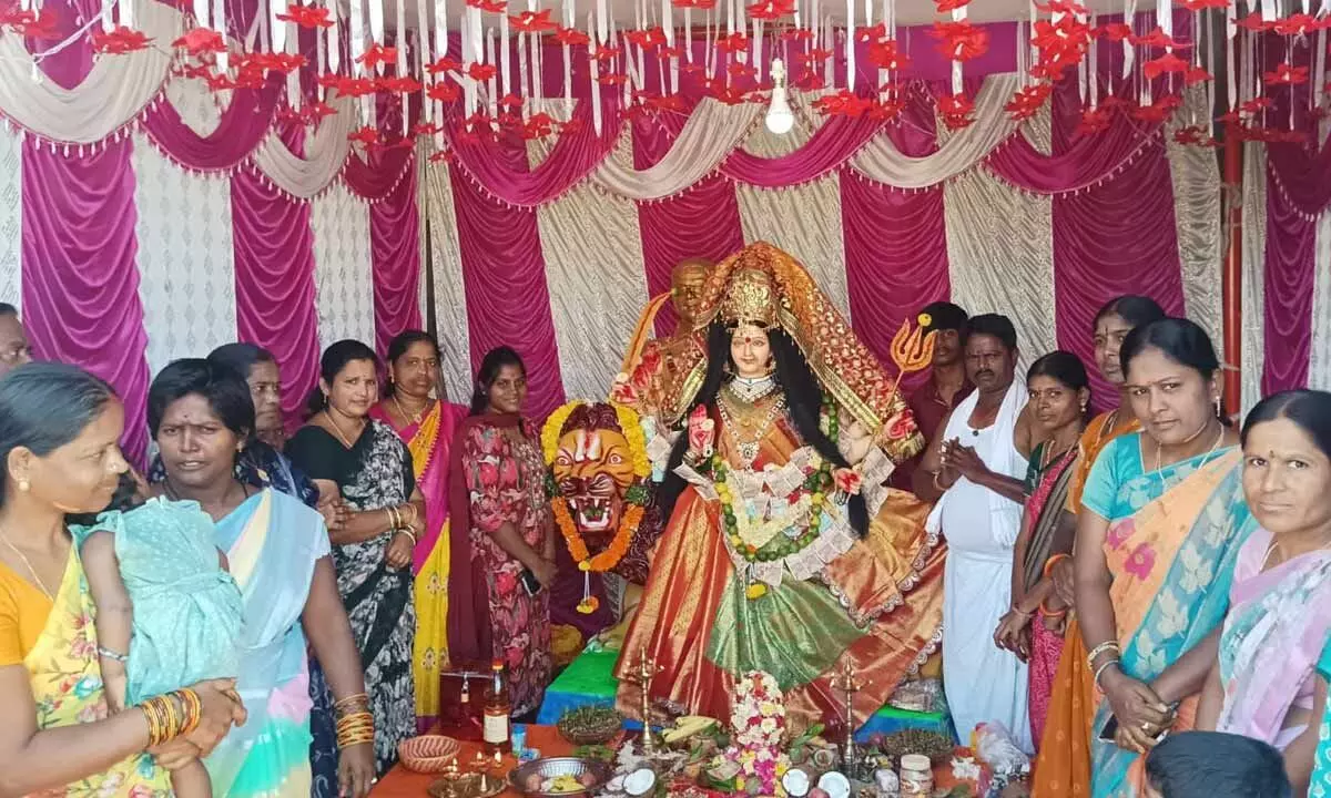 Mahalakshmi Alankaram Celebrated on Navaratri Day 6