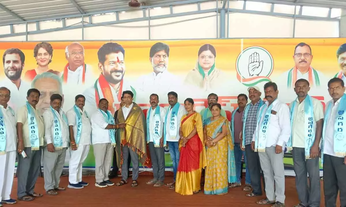 MLA Kuchukulla Rajesh Reddy Vows Full Support for Sagara Community